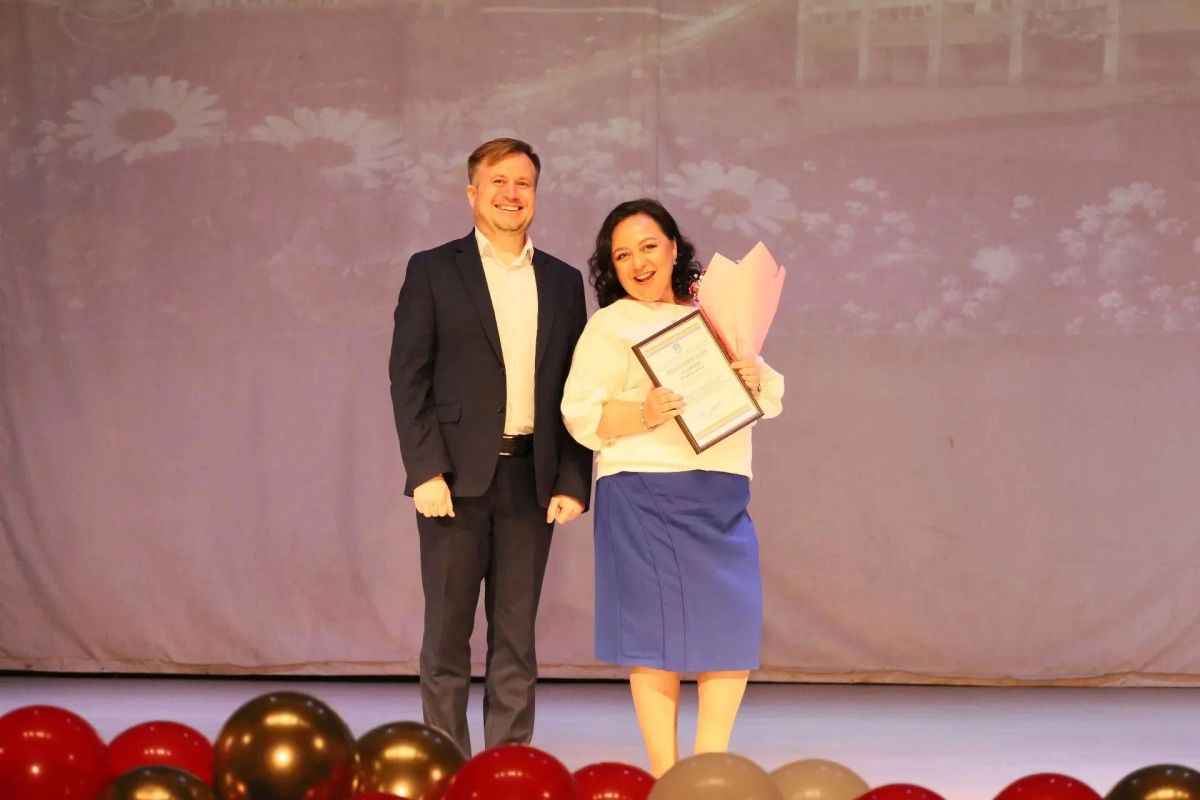 Юбилей отметила школа № 7 Биробиджана Юбилей отметила школа № 7 Биробиджана