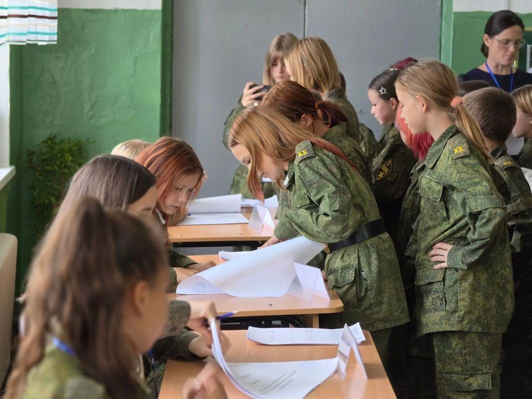 В школе №4 г. Биробиджана выбрали нового президента ученического самоуправления В школе №4 г. Биробиджана выбрали нового президента ученического самоуправления