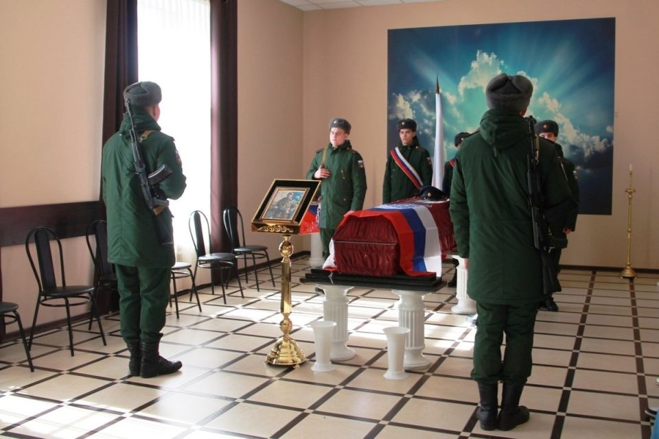 Как 10 миллионов за погибшего сына разделили семью: история, полная горя и разочарований