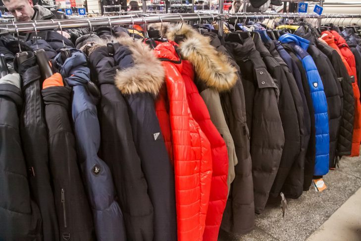 Как правильно стирать зимнюю куртку с пухом: непростительные ошибки