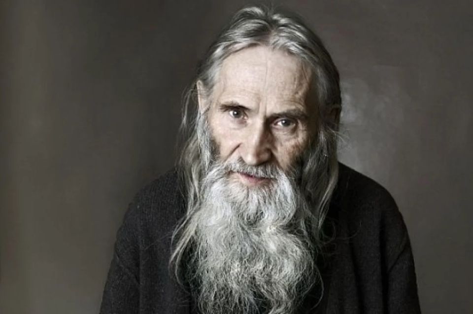 Как распознать умную женщину: ключевые признаки и советы