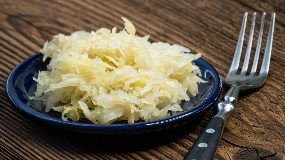 Квашеная капуста станет гораздо вкуснее: нужны 2 продукта