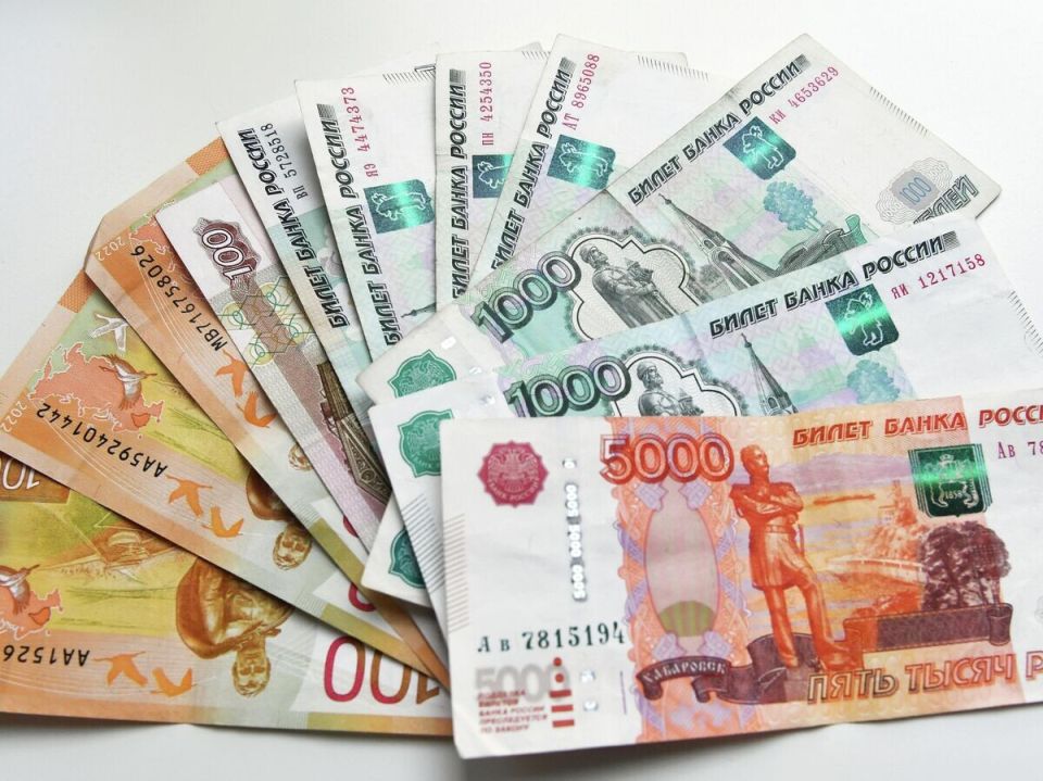 Кто зарабатывает больше: регионы с высокими доходами населения в России