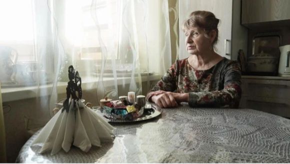 Кому положена пенсия в 2026 году: новые возрастные правила, стаж и размеры выплат